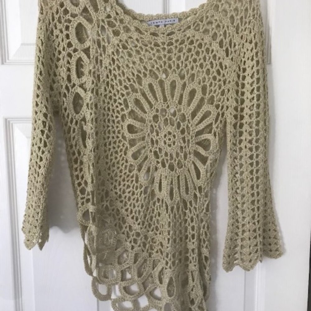 Tempo Paris Gold Knitted Top Size Small